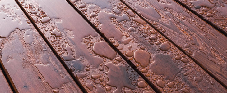 decking when wet